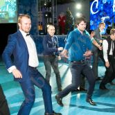 Заказать новогодний корпоратив в стиле танцы