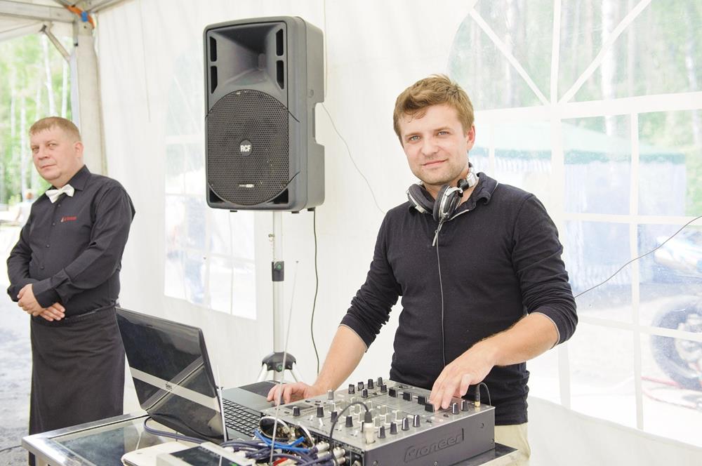 Звуковая аппаратура + Ди Джей на 23 февраля