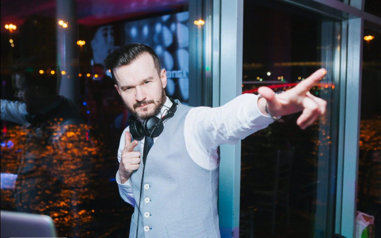 Звуковая аппаратура + Ди Джей на 23 февраля