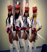 Девушки аниматоры в милитари костюмах