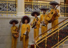 Латиноамериканский музыкальный коллектив