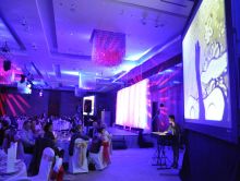 Песочное шоу на 8 марта в офисе компании