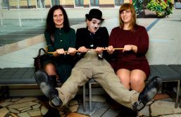 Поздравления от двойника Чарли Чаплина 